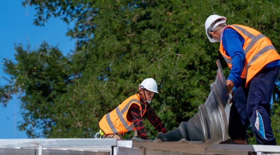 Professional gutter cleaning in Joppa, MD